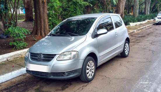 VOLKSWAGEN-FOX-1.0 MI PLUS 8V FLEX 2P MANUAL VOLKSWAGEN-FOX-2008