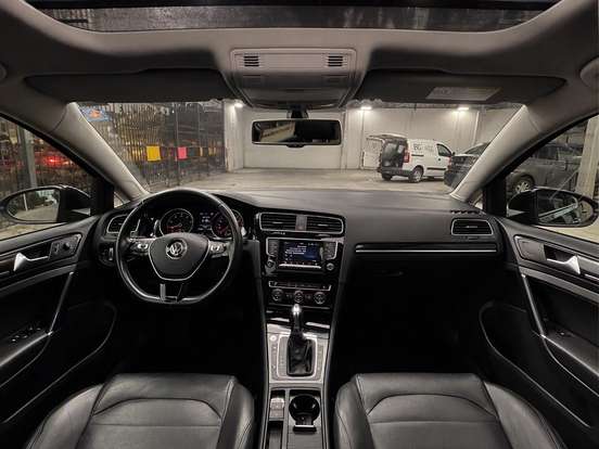 VOLKSWAGEN-GOLF-1.4 TSI HIGHLINE 16V GASOLINA 4P AUTOMÁTICO VOLKSWAGEN-GOLF-2014