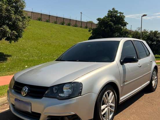 VOLKSWAGEN-GOLF-1.6 MI SPORTLINE 8V FLEX 4P MANUAL VOLKSWAGEN-GOLF-2010