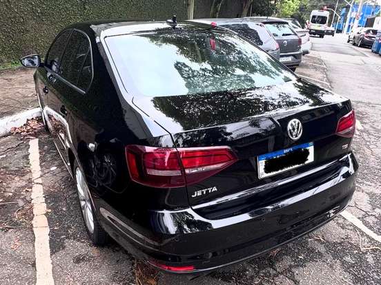 VOLKSWAGEN-JETTA-1.4 16V TSI COMFORTLINE GASOLINA 4P TIPTRONIC VOLKSWAGEN-JETTA-2017