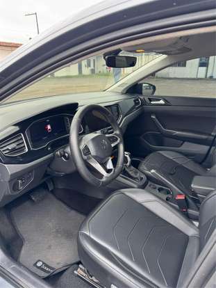 VOLKSWAGEN-POLO-2023