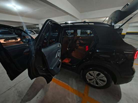 VOLKSWAGEN-T-CROSS-2022
