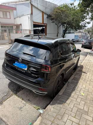 VOLKSWAGEN T-CROSS 1.4 250 TSI TOTAL FLEX HIGHLINE AUTOMÁTICO