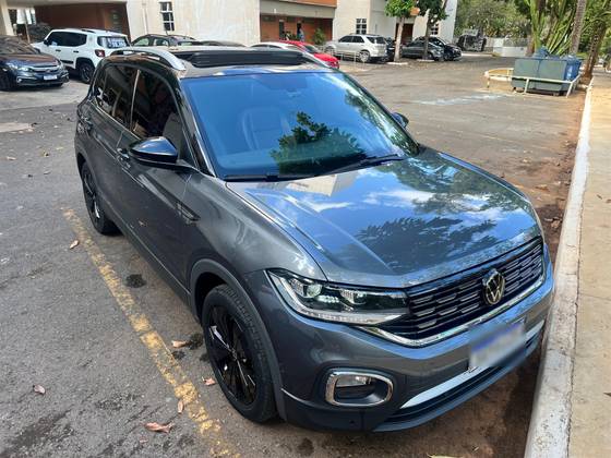 VOLKSWAGEN T-CROSS 1.4 250 TSI TOTAL FLEX HIGHLINE AUTOMÁTICO