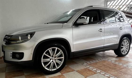 VOLKSWAGEN TIGUAN 2.0 TSI 16V TURBO GASOLINA 4P TIPTRONIC