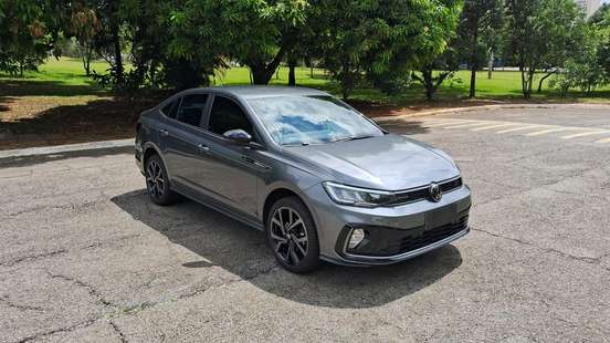 VOLKSWAGEN-VIRTUS-2025
