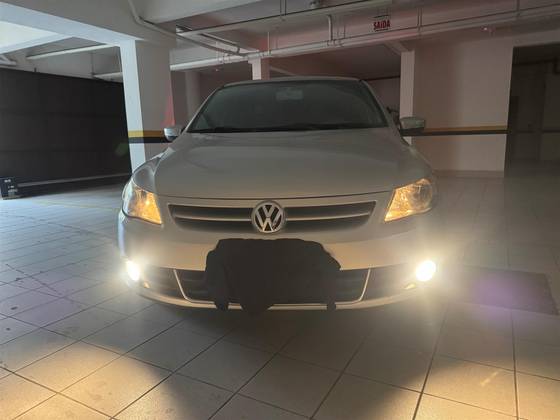 VOLKSWAGEN VOYAGE 1.6 MI COMFORTLINE 8V FLEX 4P MANUAL