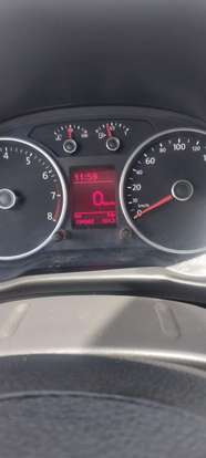 VOLKSWAGEN-VOYAGE-2014
