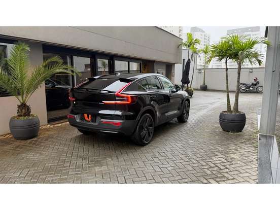 VOLVO-EC40-P8 RECHARGE TWIN ELECTRIC ULTRA BLACK EDITION AWD VOLVO-EC40-2025
