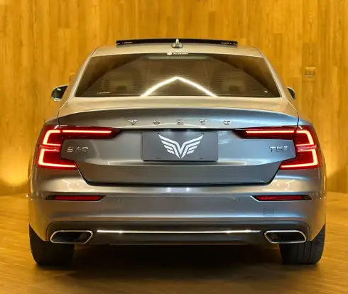 VOLVO-S60-2.0 T5 INSCRIPTION GASOLINA 4P AUTOMÁTICO VOLVO-S60-2019