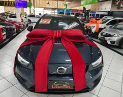 VOLVO XC40 1.5 T5 RECHARGE R-DESIGN GEARTRONIC VOLVO XC40 1.5 T5 RECHARGE R-DESIGN GEARTRONIC