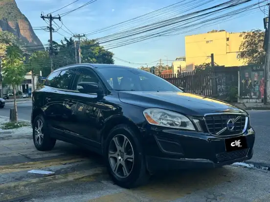 VOLVO-XC60-2.0 T5 COMFORT FWD TURBO GASOLINA 4P AUTOMÁTICO VOLVO-XC60-2011