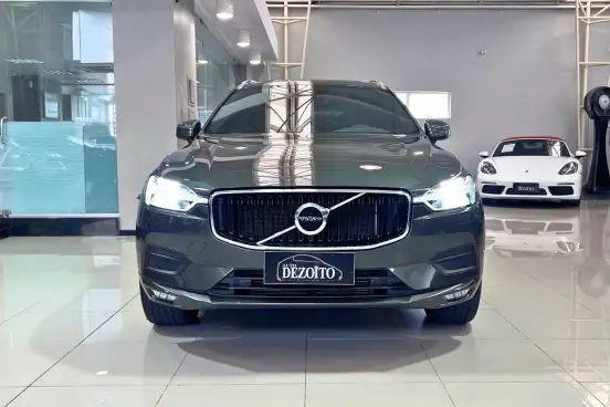 VOLVO-XC60-2.0 T5 GASOLINA MOMENTUM AWD GEARTRONIC VOLVO-XC60-2020