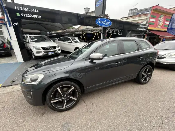 VOLVO XC60 2.0 T6 R DESIGN TURBO GASOLINA 4P AUTOMÁTICO
