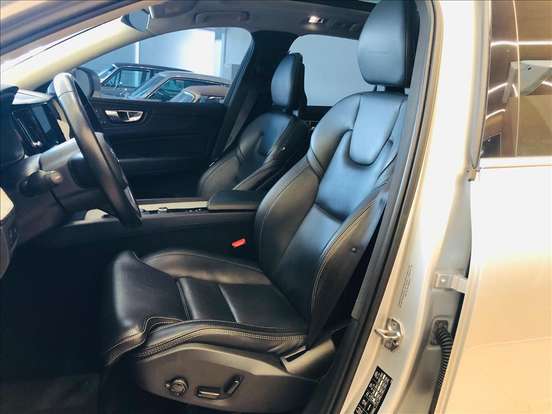 VOLVO-XC60-2.0 T5 GASOLINA INSCRIPTION AWD GEARTRONIC VOLVO-XC60-2018