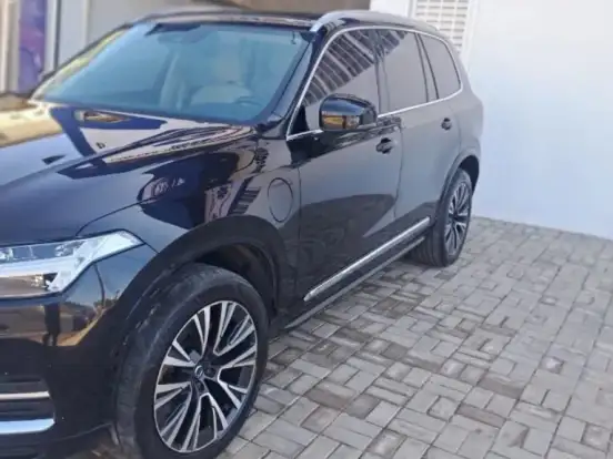 VOLVO-XC90-2.0 T8 HYBRID MOMENTUM AWD GEARTRONIC VOLVO-XC90-2021