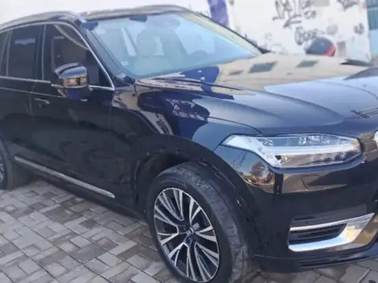 VOLVO-XC90-2.0 T8 HYBRID MOMENTUM AWD GEARTRONIC VOLVO-XC90-2021