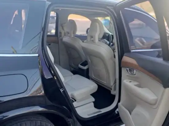 VOLVO-XC90-2.0 T8 HYBRID MOMENTUM AWD GEARTRONIC VOLVO-XC90-2021