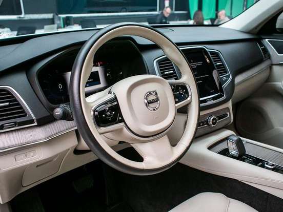 VOLVO-XC90-2.0 T8 RECHARGE PLUS AWD GEARTRONIC VOLVO-XC90-2023