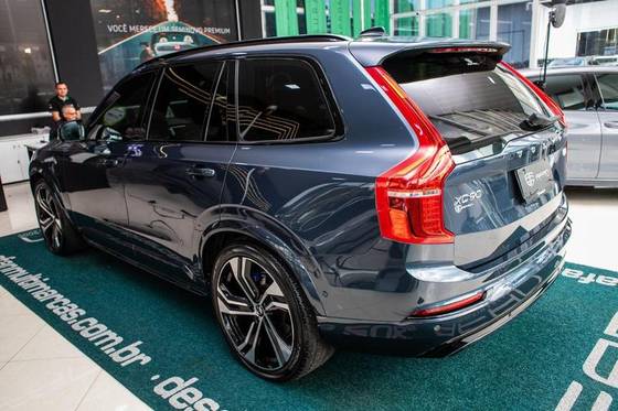 VOLVO XC90 2.0 T8 RECHARGE ULTIMATE DARK AWD GEARTRONIC