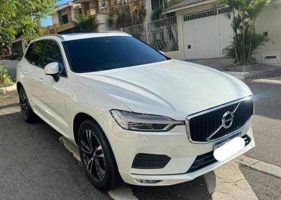 VOLVO XC60 2.0 T5 GASOLINA MOMENTUM AWD GEARTRONIC