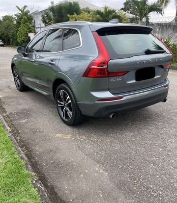 VOLVO-XC60-2.0 T5 GASOLINA MOMENTUM AWD GEARTRONIC VOLVO-XC60-2017