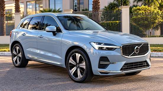 VOLVO-XC60-2024