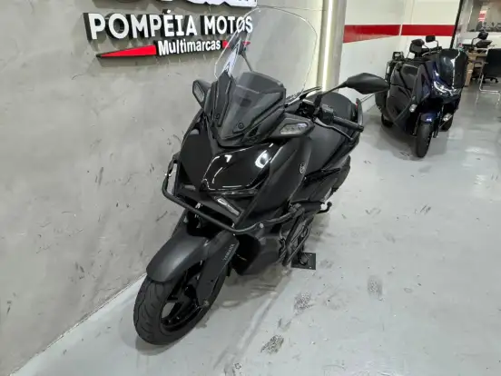 YAMAHA-XMAX 250 CONNECTED ABS-2025