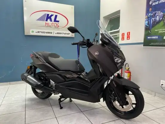 YAMAHA-XMAX 300 CONNECTED ABS-2026