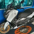 YAMAHA XMAX 300 CONNECTED ABS YAMAHA XMAX 300 CONNECTED ABS