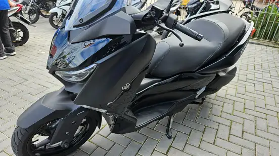 YAMAHA-XMAX ABS-2021