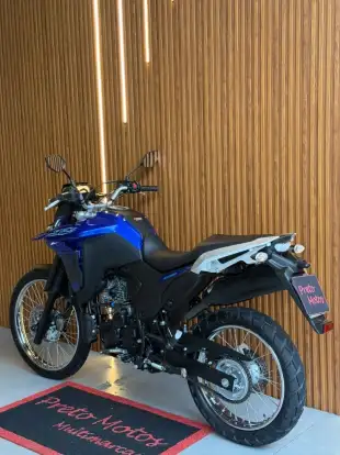 YAMAHA-XTZ 250 LANDER CONNECTED-2026