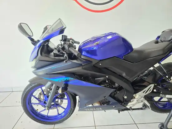 YAMAHA-YZF R15 YAMAHA-YZF R15-2025
