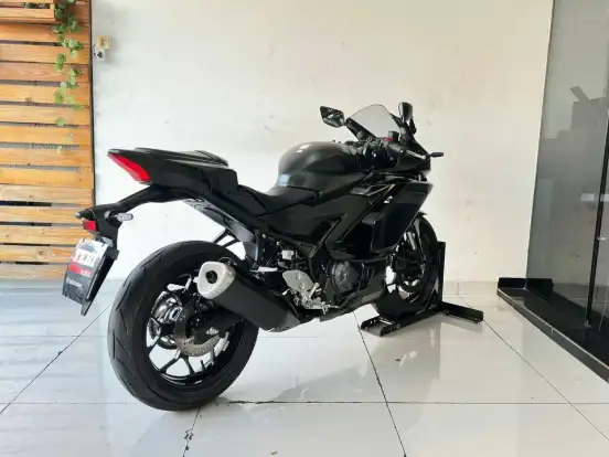 YAMAHA-YZF R3 ABS CONNECTED YAMAHA-YZF R3 ABS CONNECTED-2026