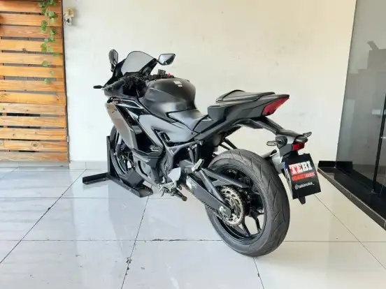 YAMAHA-YZF R3 ABS CONNECTED YAMAHA-YZF R3 ABS CONNECTED-2026