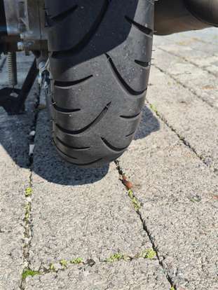 YAMAHA-FLUO 125 HYBRID CONNECTED ABS-2025