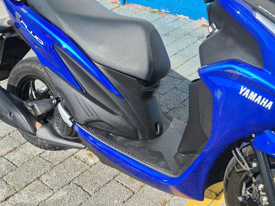 YAMAHA-FLUO 125 HYBRID CONNECTED ABS YAMAHA-FLUO 125 HYBRID CONNECTED ABS-2025