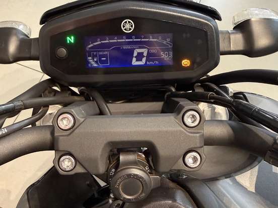 YAMAHA-FZ15 FAZER CONNECTED ABS YAMAHA-FZ15 FAZER CONNECTED ABS-2025