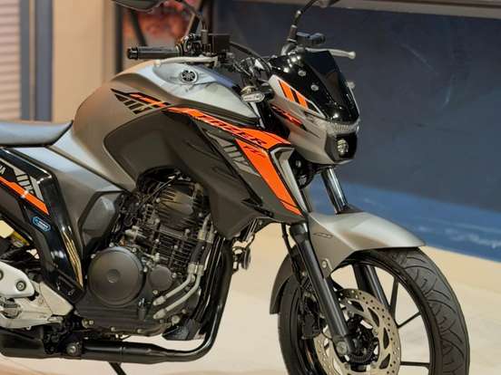 YAMAHA-FZ25 FAZER CONNECTED ABS YAMAHA-FZ25 FAZER CONNECTED ABS-2025