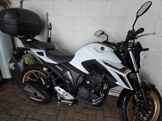 YAMAHA FZ25 FAZER CONNECTED ABS 