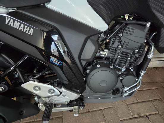 YAMAHA-FZ25 FAZER CONNECTED ABS YAMAHA-FZ25 FAZER CONNECTED ABS-2025