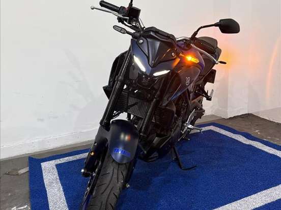 YAMAHA-MT-03 CONNECTED ABS YAMAHA-MT-03 CONNECTED ABS-2025