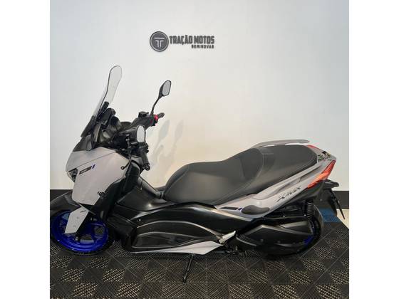 YAMAHA XMAX ABS 