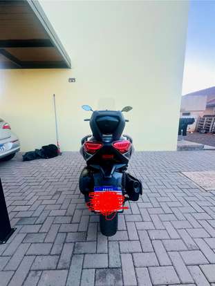 YAMAHA-XMAX ABS-2021