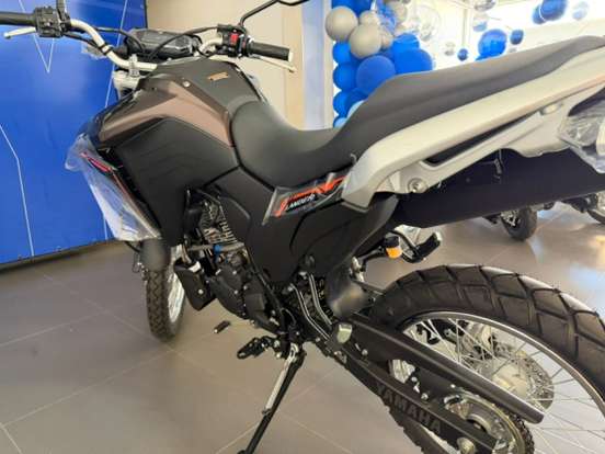 YAMAHA-XTZ 250 LANDER CONNECTED-2026