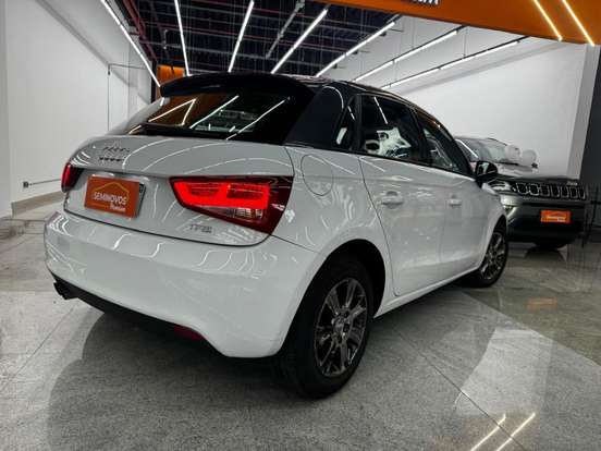 AUDI-A1-2014