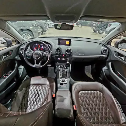 AUDI-A3-2017