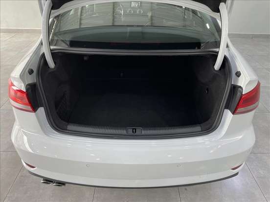 AUDI-A3-2018