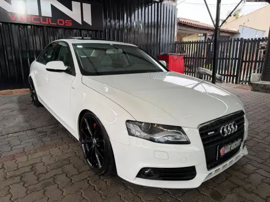 AUDI-A4-2010