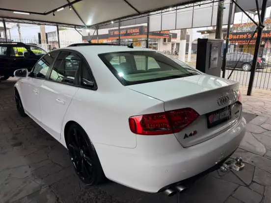 AUDI-A4-2010